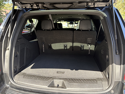 Suburban   trunk 503